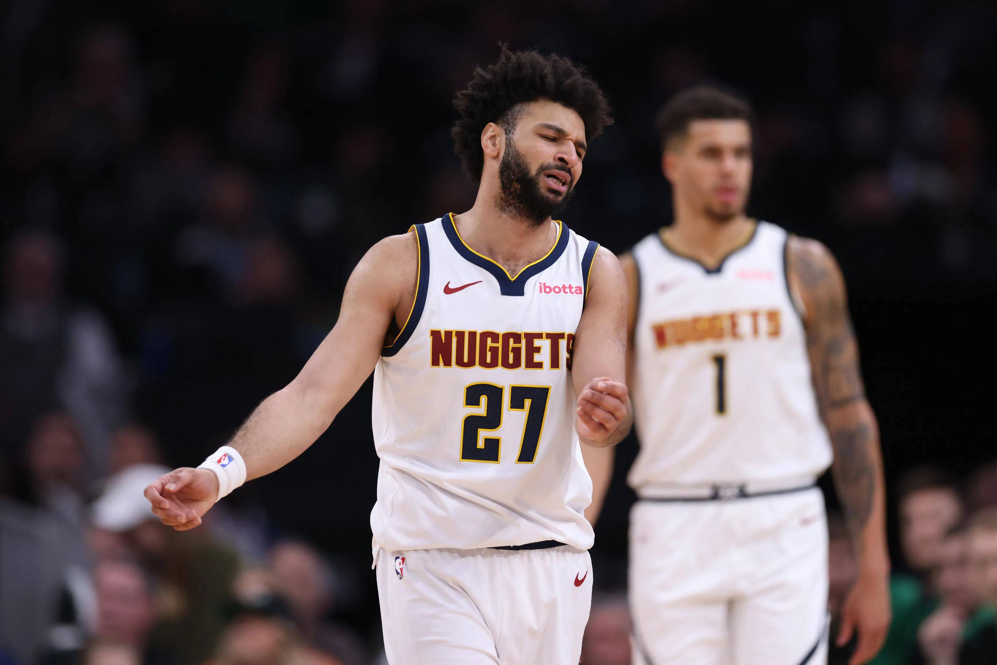 勇士不断突破！，穆雷连续七场比赛得分超过重返赛场赢得满堂喝彩的简单介绍