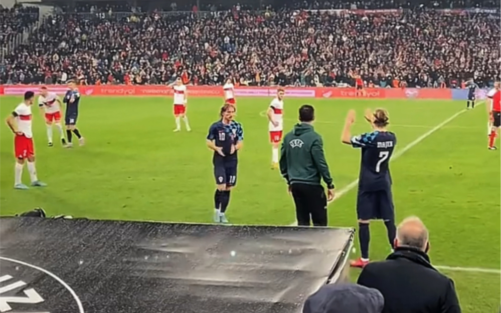 莱万多夫斯基和中国态度