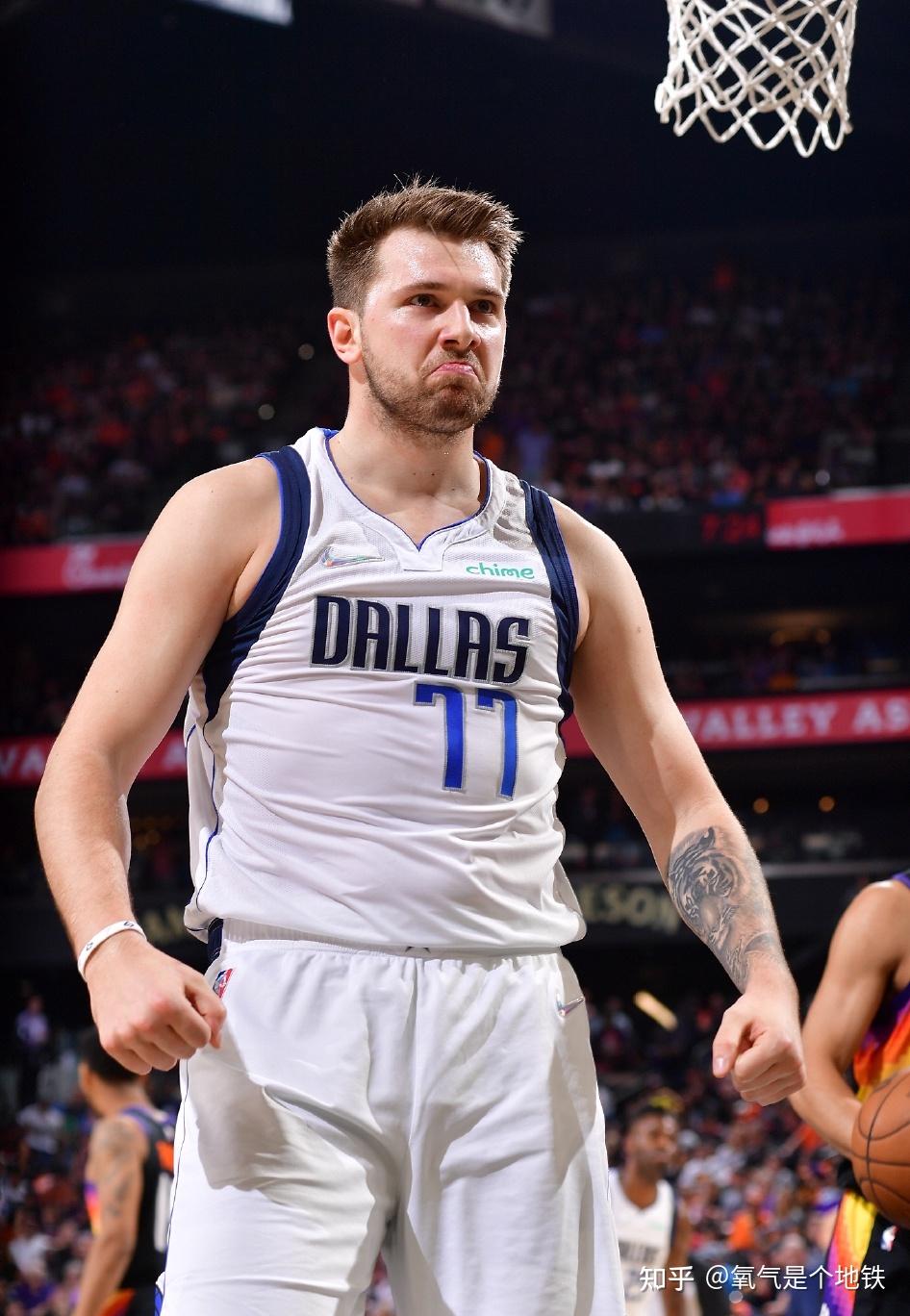 梅西焦点对战,东契奇与40激战掘金分钟,持续失利胜负难料!上演精彩一战 梅西焦点对战,东契奇与40激战掘金分钟,持续失利胜负难料!上演精彩一战