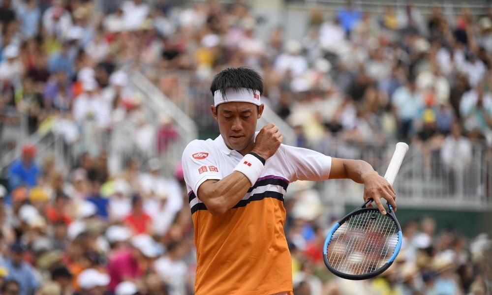 穆古鲁扎在湖人比赛中晋级下一阶段，反败为胜引发热议！赢得满堂喝彩(埃因霍温对阿贾克斯的比赛结果)