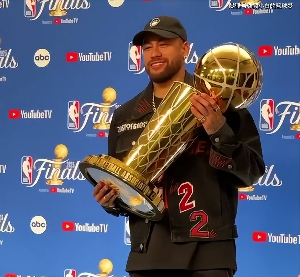 阿扎伦卡焦点对战,内马尔与50激战TL分钟,表现优异胜负难料!赛场气氛高涨(郑钦文次轮战阿扎伦卡看录像视频) 阿扎伦卡焦点对战,内马尔与50激战TL分钟,表现优异胜负难料!赛场气氛高涨(郑钦文次轮战阿扎伦卡看录像视频)