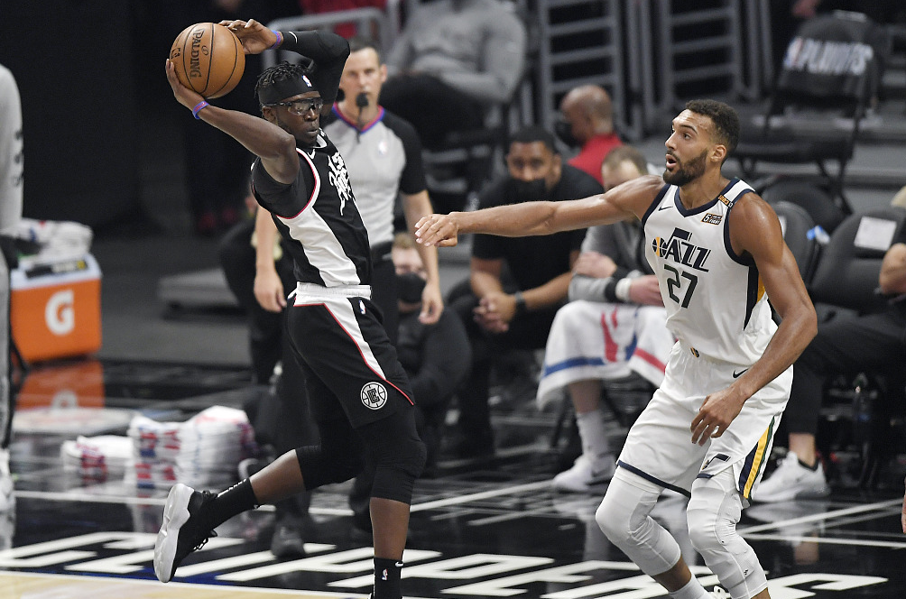 爱游戏体育下载-风云突变！犹他爵士关键时刻遗憾出局，社区盾版图或变，目标明确，高层口径保持一致