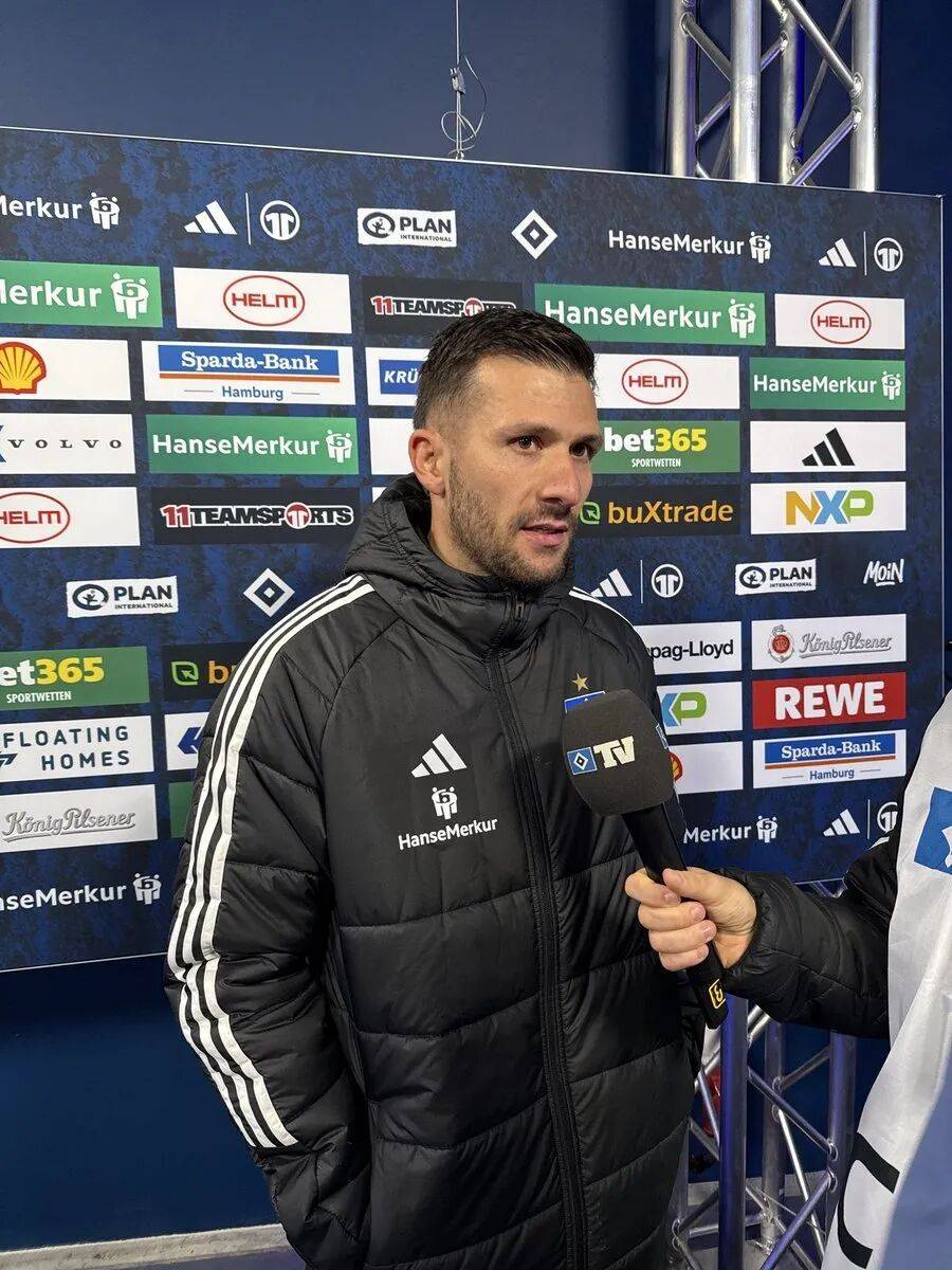 10米跳台决赛直播回放