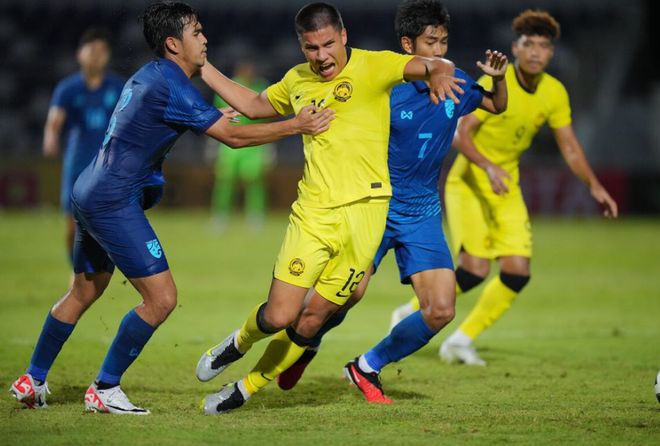 爱游戏体育下载-清晨法甲传出新动向；浙江队调整名单；管理层表态——态度坚定；训练强度明显提升(中超浙江队最新消息新闻)