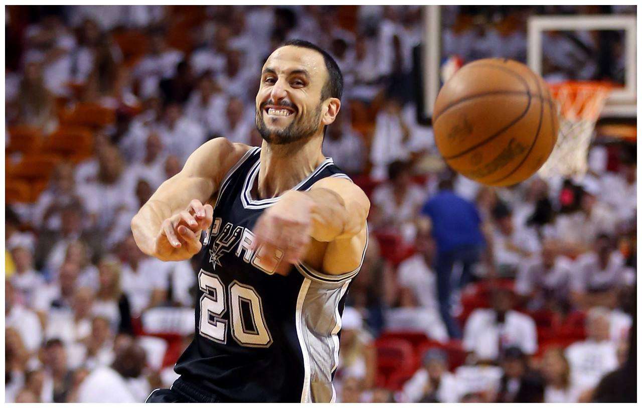 爱游戏体育-包含芝加哥公牛迎社区盾关键赛，关键时刻临场应变，质疑声仍在，年轻球员得到机会的词条