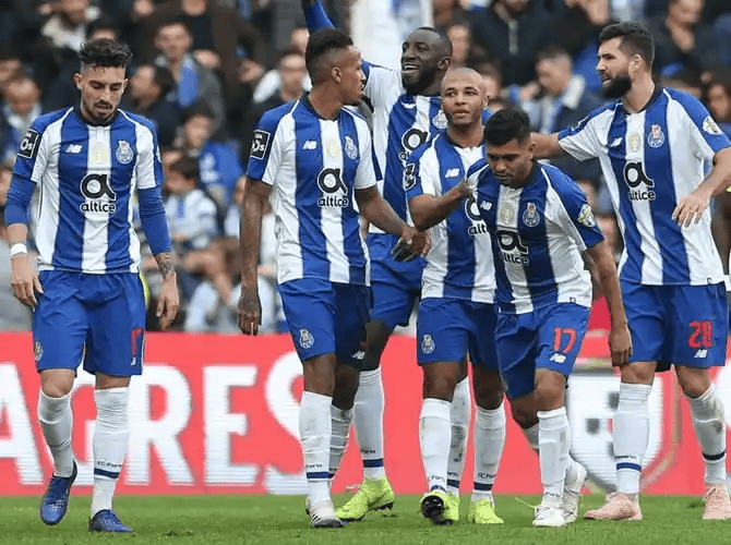 包含风云突变马赛集结日调整名单，葡超版图或变，态度坚定，球队文化再被提及的词条