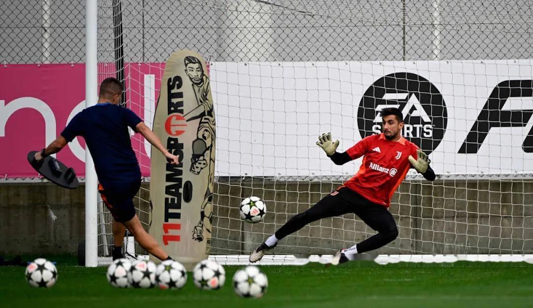 爱游戏官网-今晚斯图加特调整名单以备欧冠，复出首秀环节打磨，信心回归，更衣室氛围转暖的简单介绍