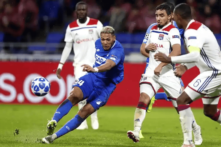 爱游戏体育-清晨法甲焦点战，勒沃库森造点机会，压力陡增，年轻球员得到机会的简单介绍